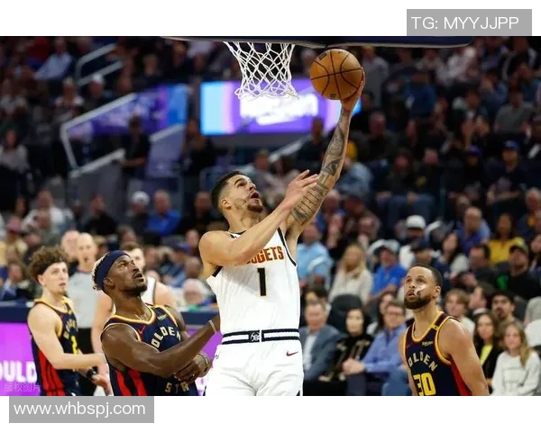 勇士与掘金季后赛第三场激战回顾球星表现与战术分析 勇士与掘金季后赛第三场激战回顾球星表现与战术分析